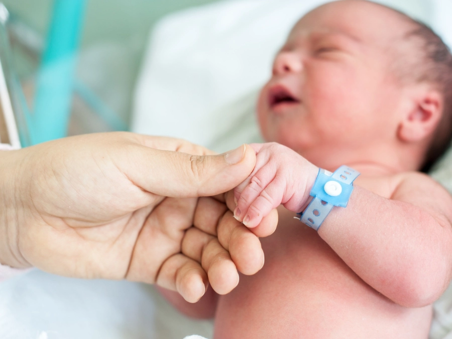 Paediatric & Neonatal Care-img01